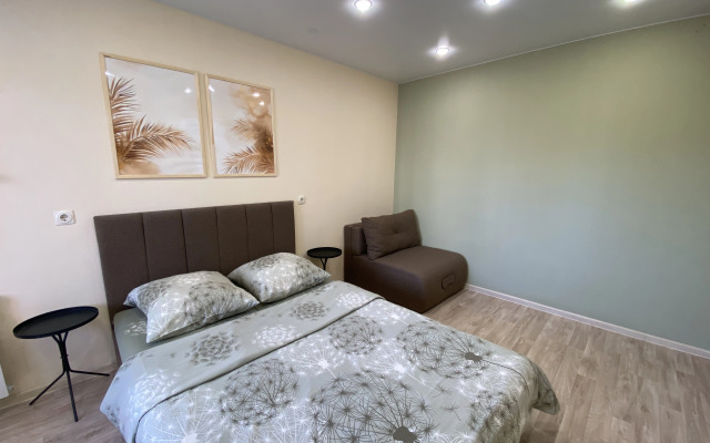 Квартира Жёлтый Нарцисс на Лесной 5