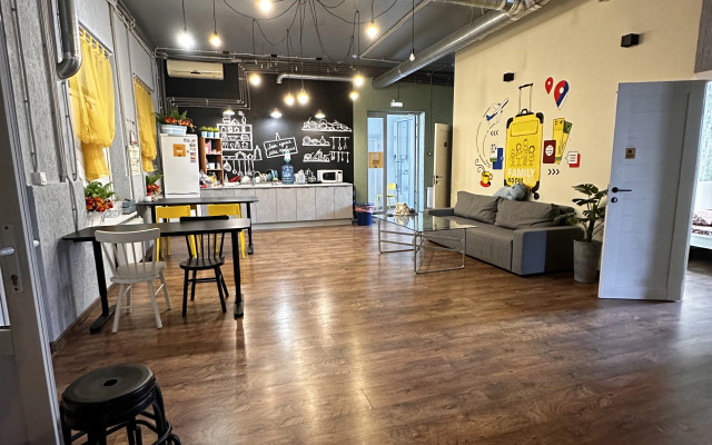 Хостел Фэмилирум