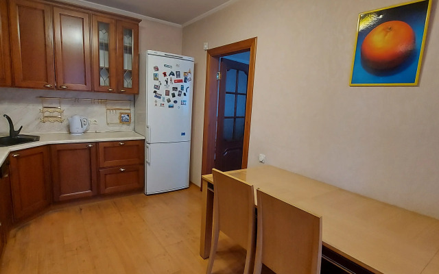 Bolshaya Kvartira S Saunoy Flat