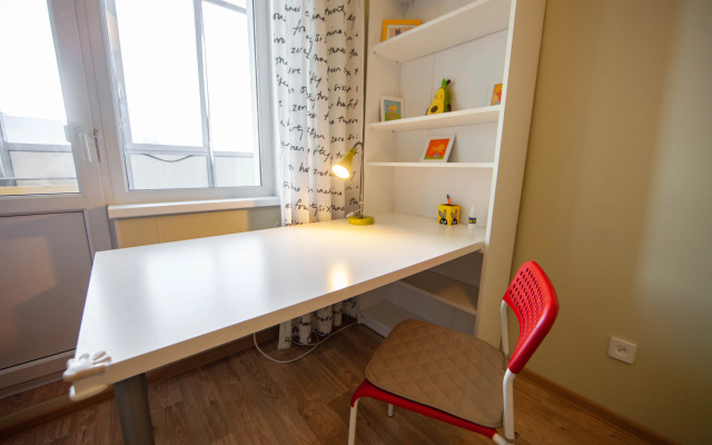 Dvukhkomnatnaya V Novom Petergofe Flat