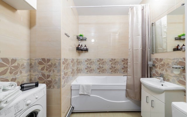 Prostornaya Yevrodvushka Na Vasilyevskom Ostrove Flat