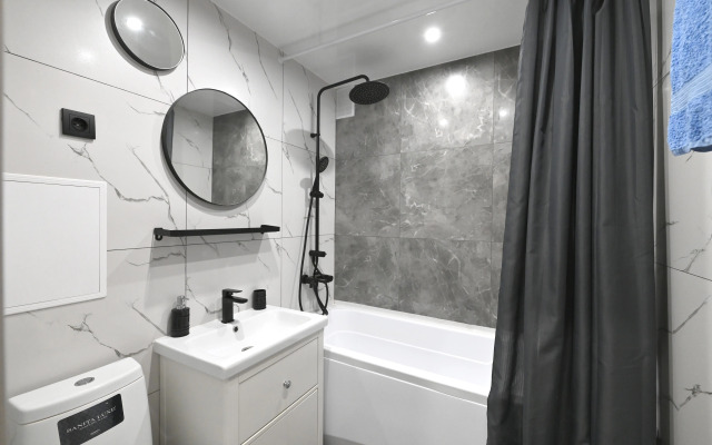 Lyuks Na Mira 4g Apartments