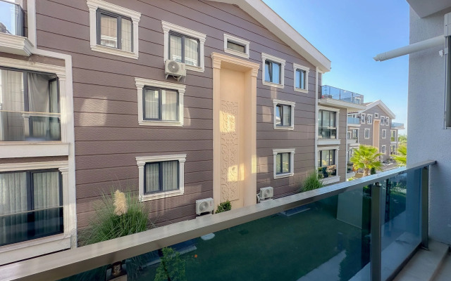 Апарт-отель Flower City Suits