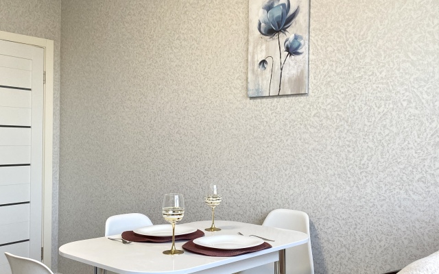 Uyutnye S Dizaynerskim Remontom Apartments