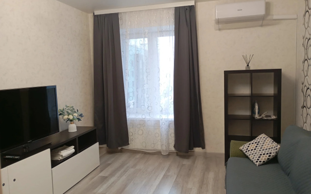 Квартира у речного порта ЖК Живи