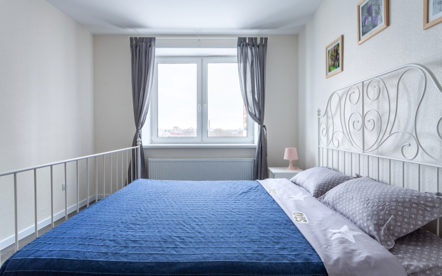 Квартира у метро Елизаровская