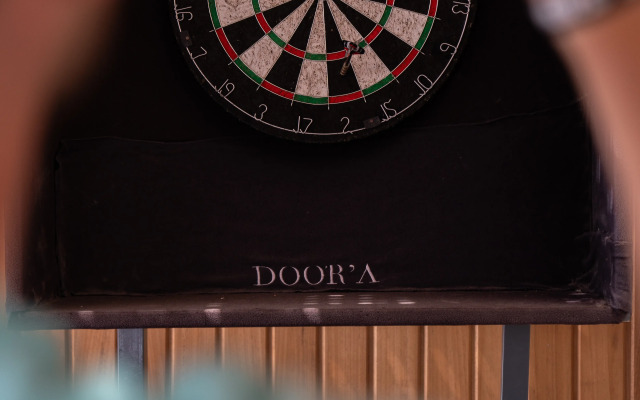 The Norm Collection Door'a