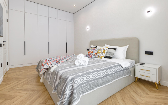 Aitas Luxe Comfort Flat