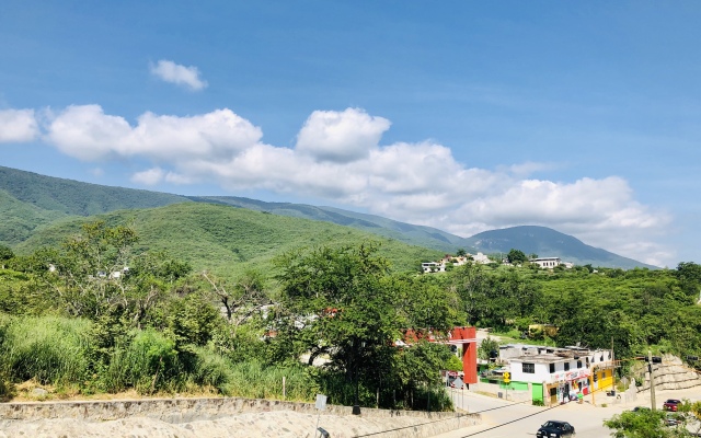 Camino Viejo Rotamundos Hotel