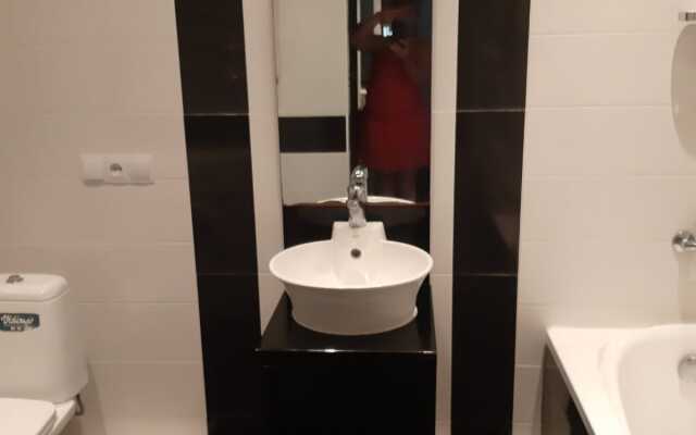 Uyutnye Apartamenty Cranz Flat