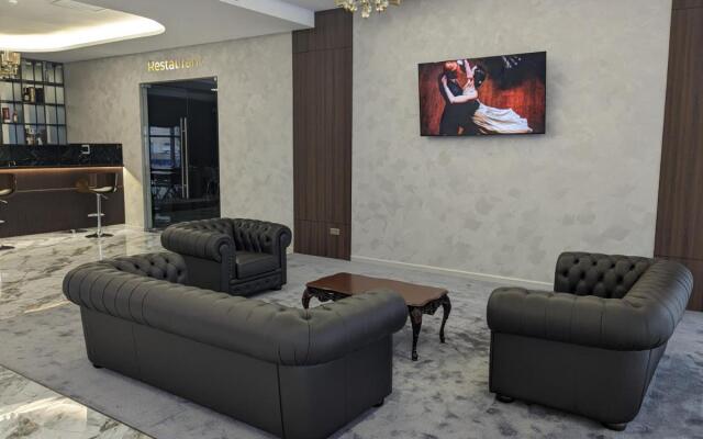 Mirotel Hotel