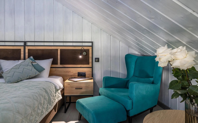 Частный  Дом с баней в поселке бизнес-класса