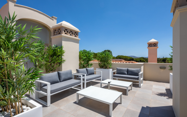 Shanti Apartments