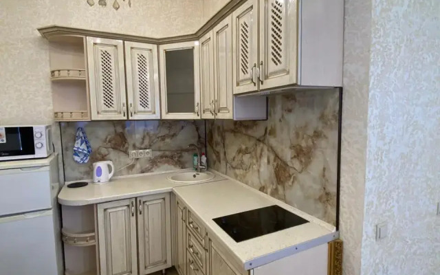 V Tsentre Goroda Na Beregu Morya Apartments