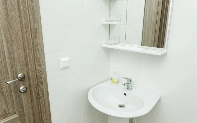 Апартаменты Этажидейли на Малышева 42а с Диваном