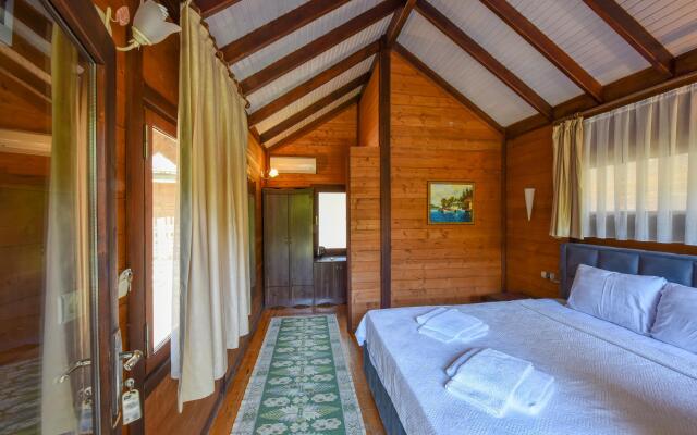 Sea Valley Lodge