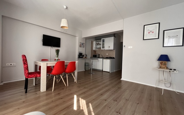 Deka Evleri Apartment