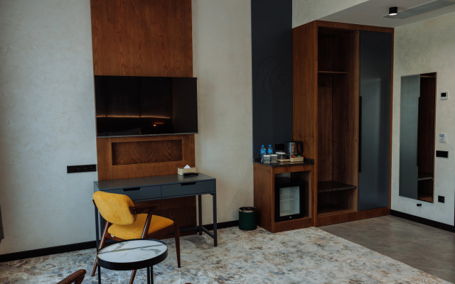 Aurum Garden Hotel