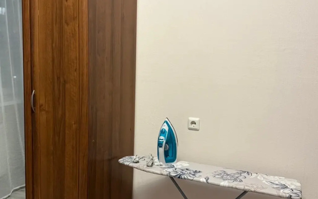Ryadom S Metro Flat