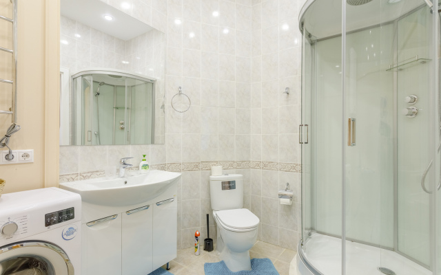 Luchshaya Kvartira with 3 bedrooms near Kremlin