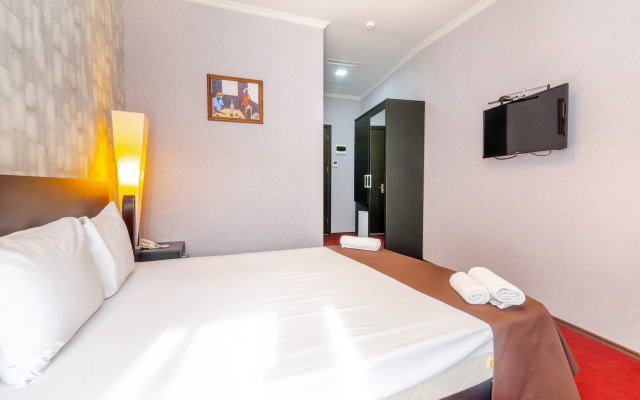 Merlin Hotel