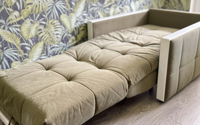 Monro Flat