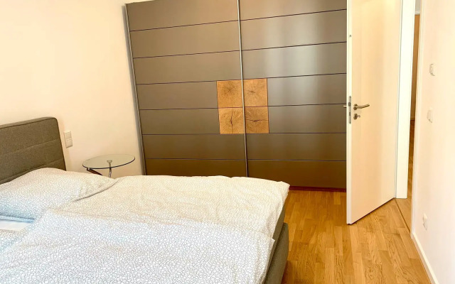 Central Mitte New Apartments