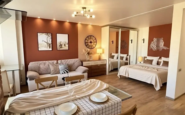 Апартаменты UraganAPART Сафари в дoме Шурика