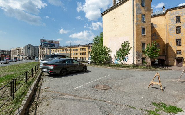 Апартаменты Небо Звенигородской