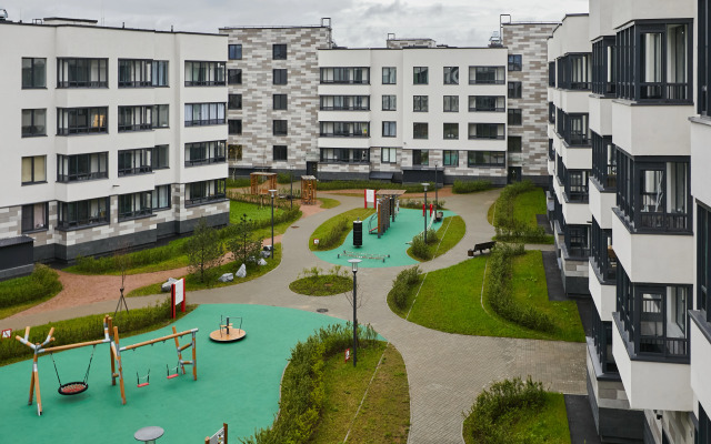 Апартаменты MyHomeYourHome на Проспекте Буденного д.15