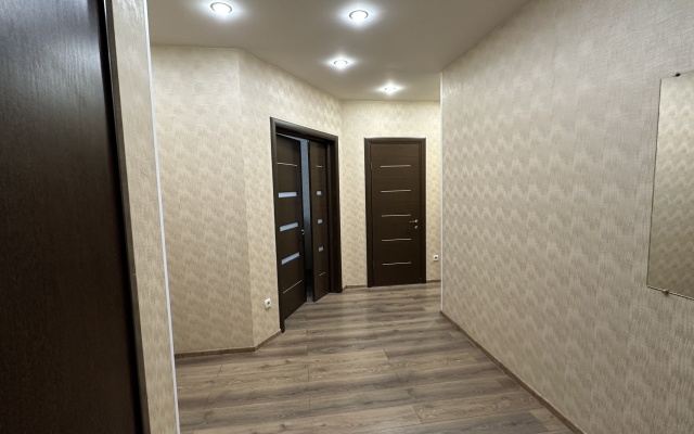 Trekhkomnatnya Kvartira ZhK Zeleny Bereg Apartments