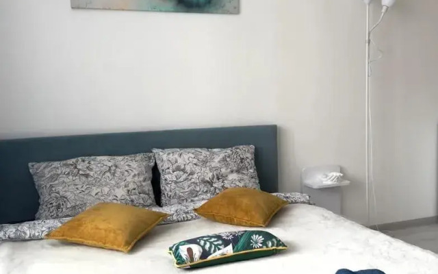 Апартаменты 31 на улице Владимира Пчелинцева 6/2