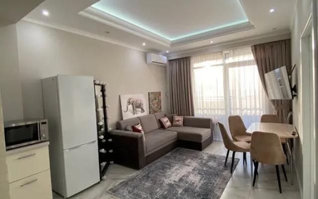 Na Ulitse Pervomayskoy 1 Flat