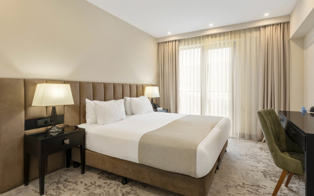 Курортный отель Mosavali