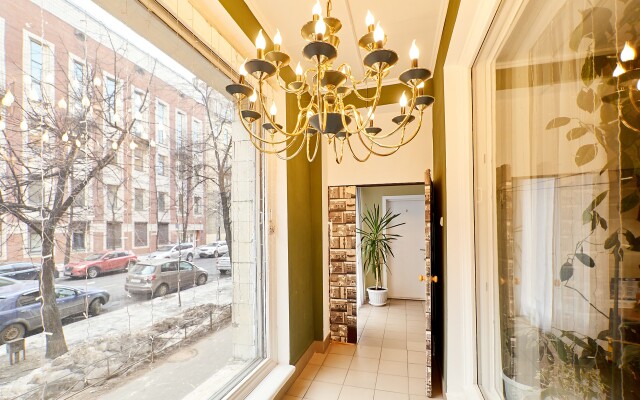 U Semi Mostov Hotel