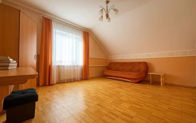 V Zelenogradske Private House