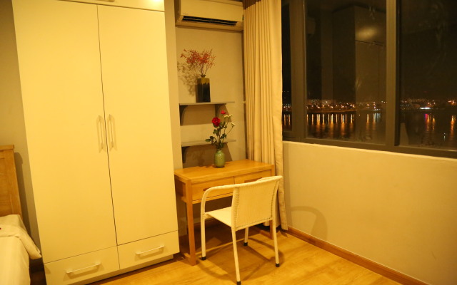 Kaka  Hotel