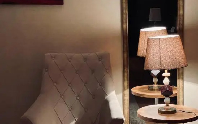 Hotel Grand Mirror