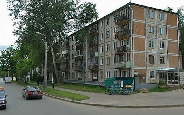 Na Ulitse Narodnaya 45 Flat