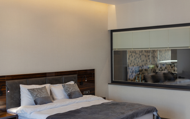 Hotel Monarch