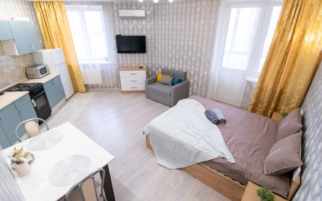 V tsentralnom rayone na troikh Apartments