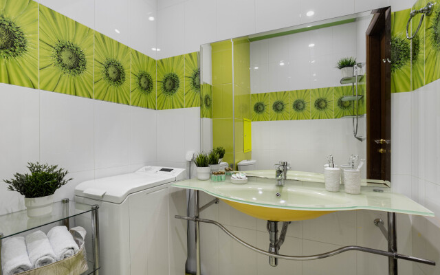 Апартаменты MyhomeYourhome на Большом проспекте Петроградской стороны 79