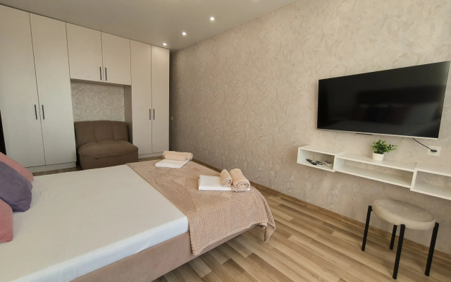 Апартаменты 1к у Херсонеса, ТЦ Муссон на 3 Гостя в 15 Мин. от Пляжа с Отличным Видом