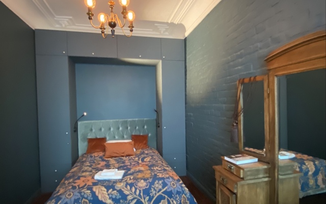 Квартира Дизайнерская с Большой Гостиной и Камином