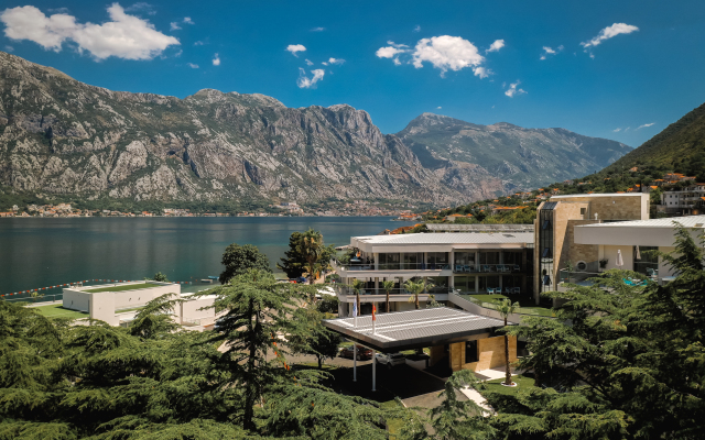 Отель Hyatt Regency Kotor Bay Resort