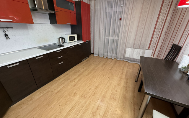 Tut Khorosho Na Schorsa 103 2 Flat