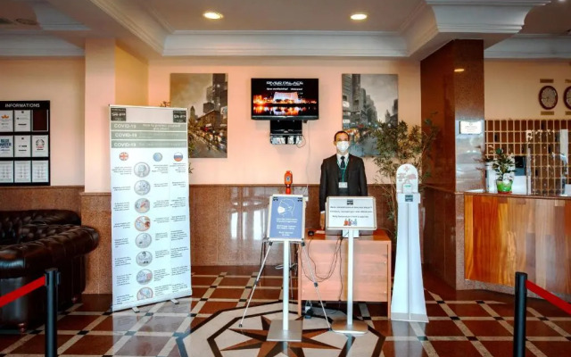 Отель River Palace