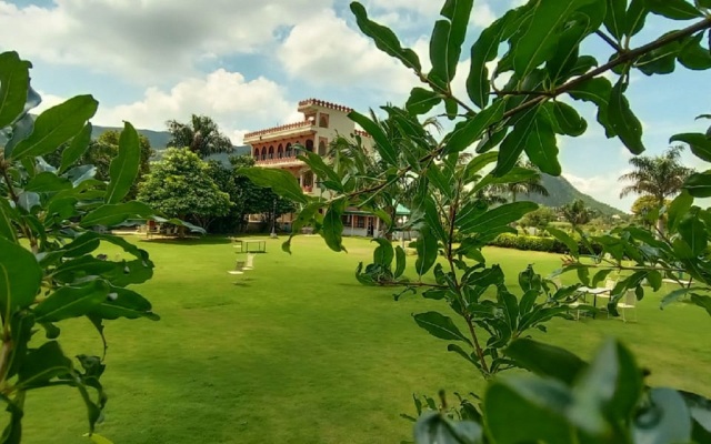 The Country Side Resort Hotel