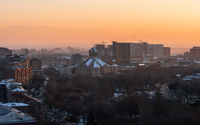 KeyGo #0123, 2 Bedroom, Near Yeritasardutyan Park, View of Ararat Apartments