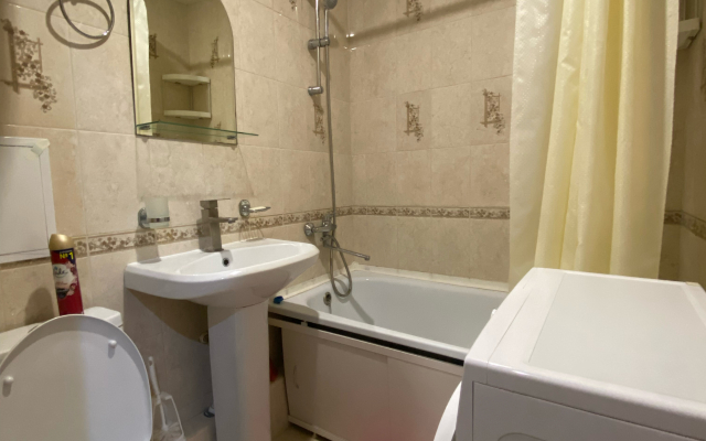 Dvukhkomnatnye Na Vishnevoy Apartments